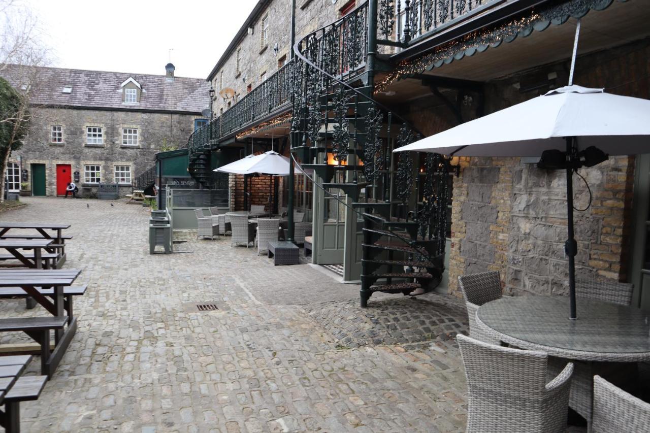 The Lodge Ballina Exterior foto